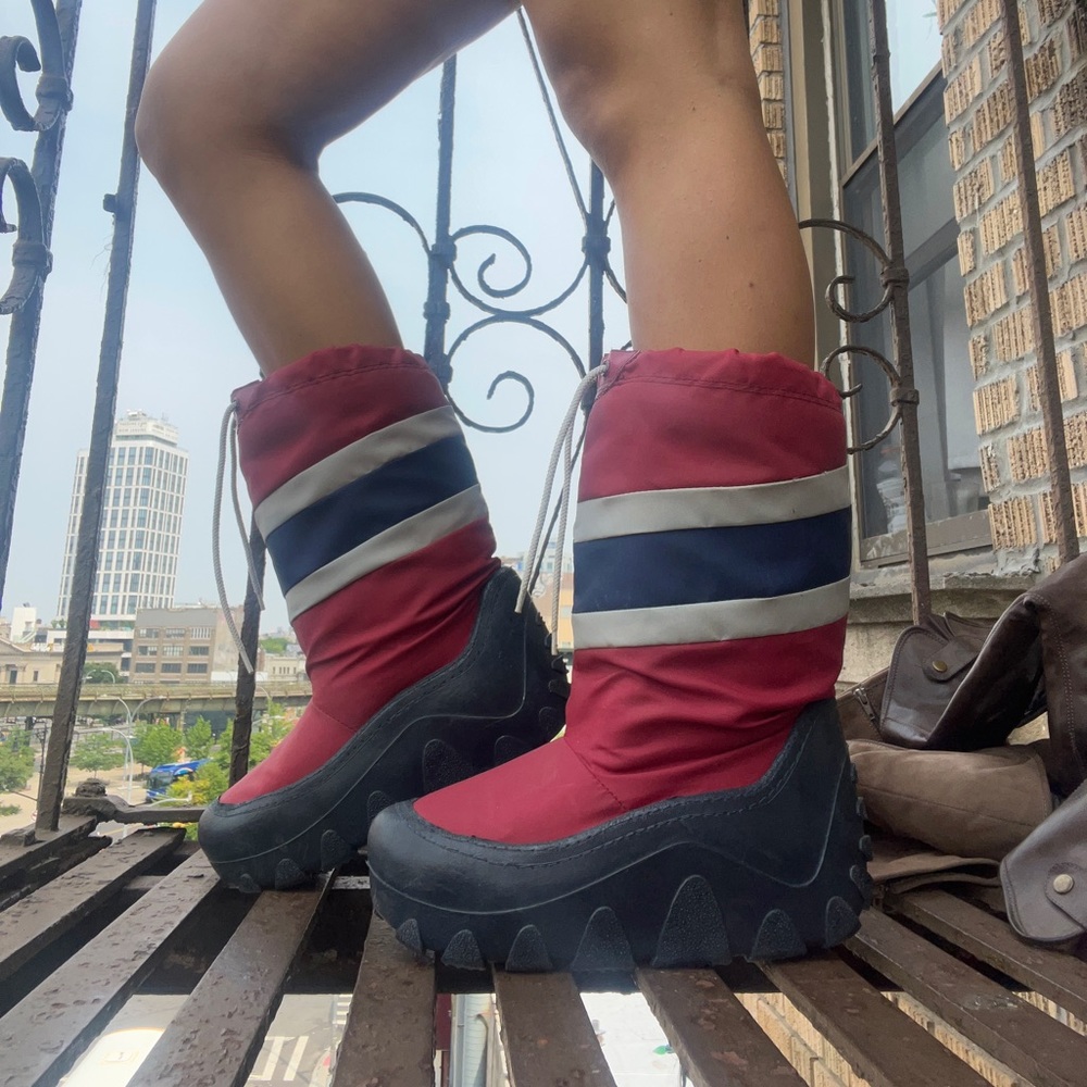 vintage 1980s korean moon boots
